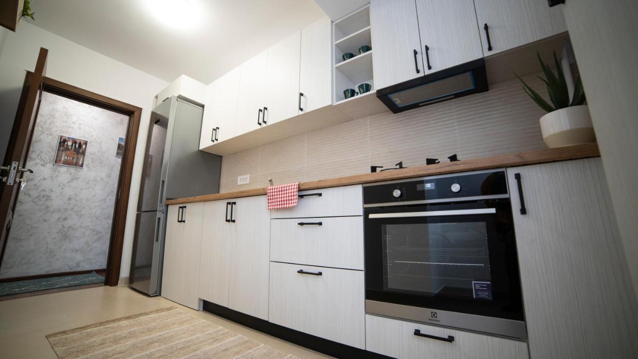 Ballade Apartment Iasi Exterior foto